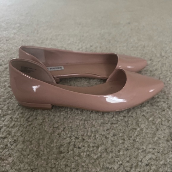 Nude Steve Madden flats - Picture 1 of 3
